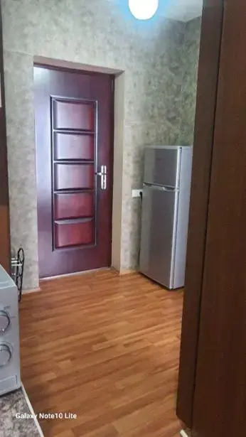 ქირავდება, ბინა