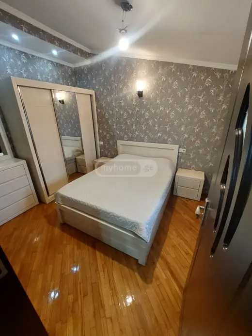 იყიდება, ბინა