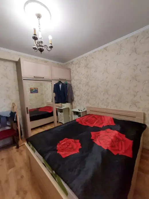 იყიდება, ბინა