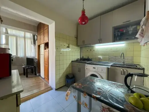 ქირავდება, ბინა