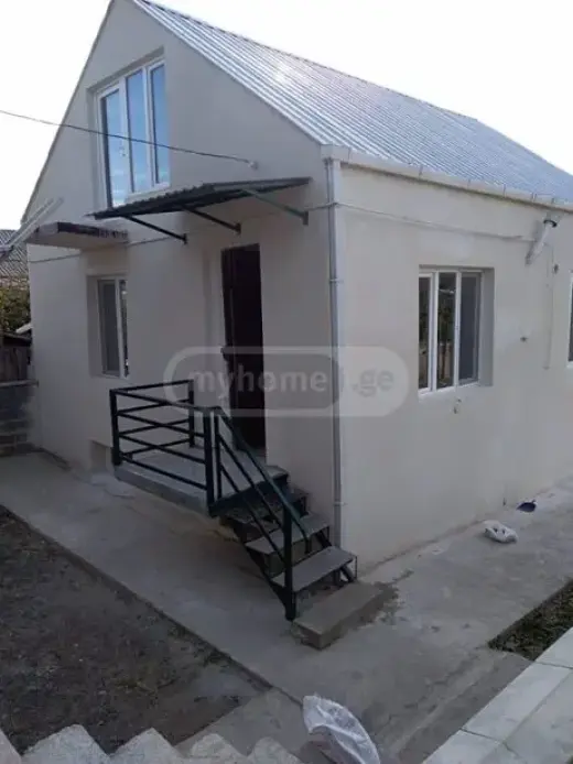 იყიდება, კერძო სახლი