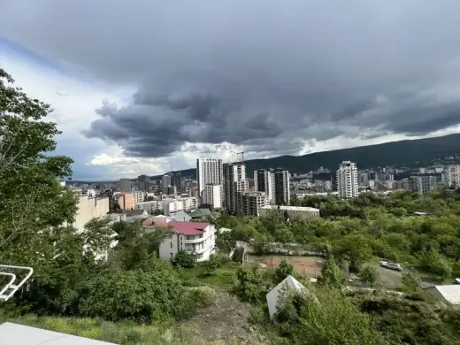 იყიდება, ბინა