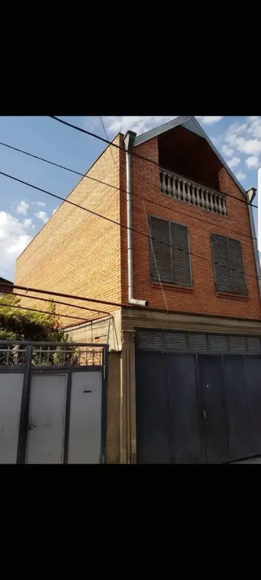 იყიდება, კერძო სახლი