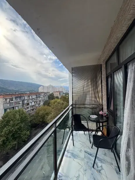 იყიდება, ბინა