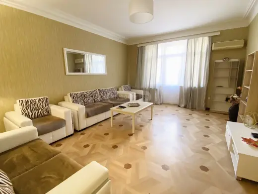 ქირავდება, ბინა