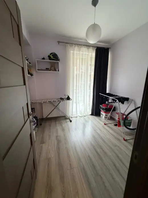 იყიდება, ბინა