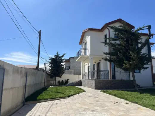 იყიდება, ვილა