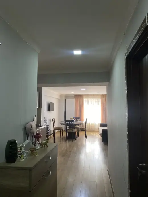 იყიდება, ბინა