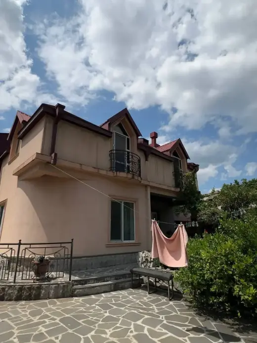 იყიდება, კერძო სახლი