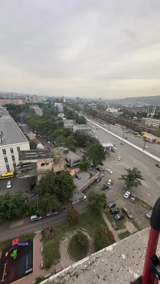 იყიდება, ბინა