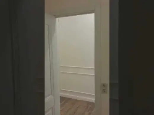 იყიდება, ბინა