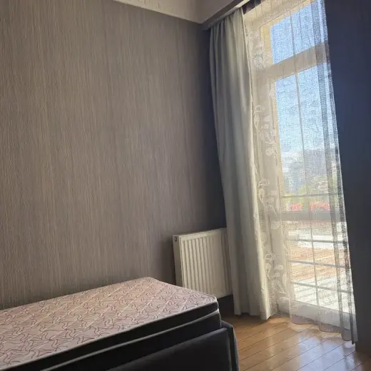 იყიდება, ბინა