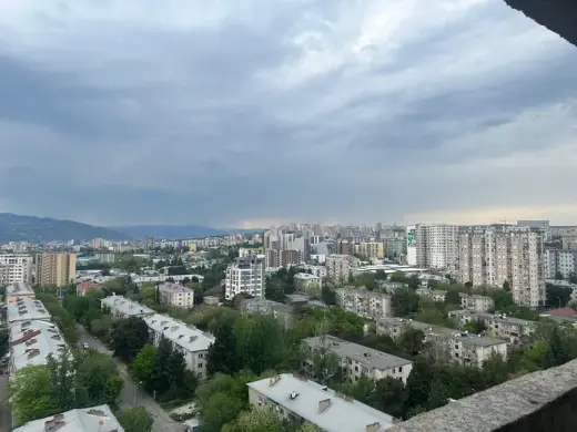 იყიდება, ბინა