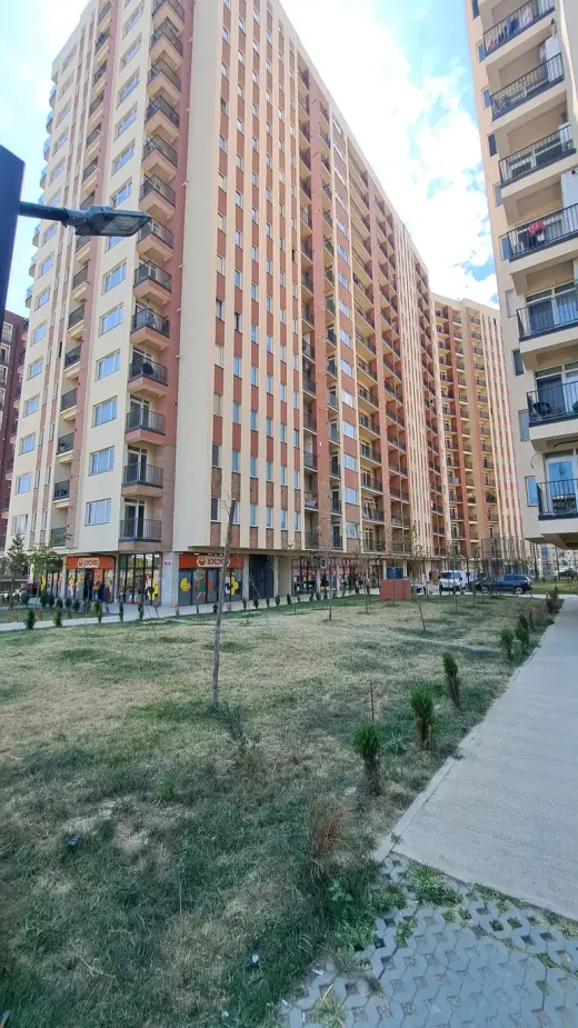 იყიდება, ბინა