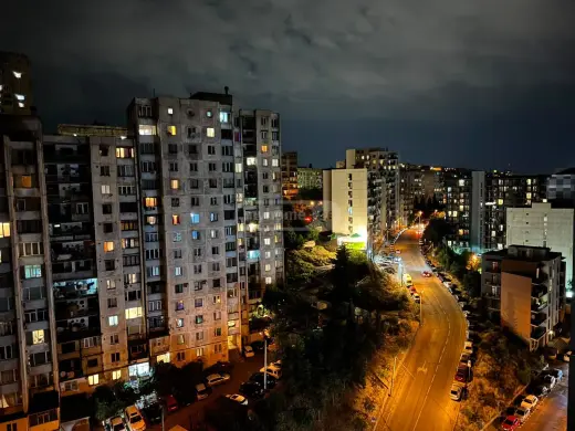 იყიდება, ბინა
