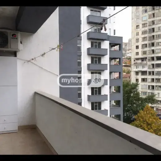 იყიდება, ბინა
