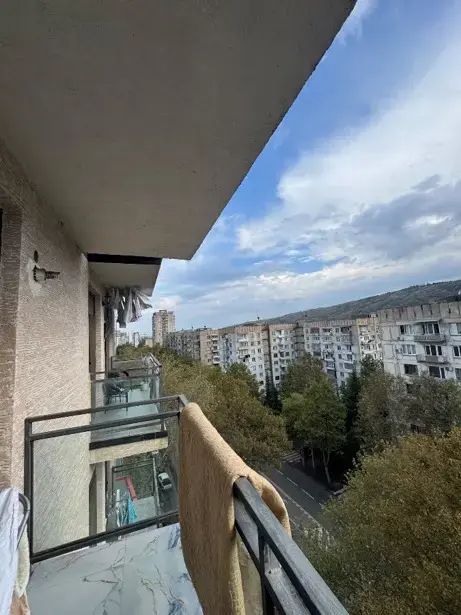 იყიდება, ბინა