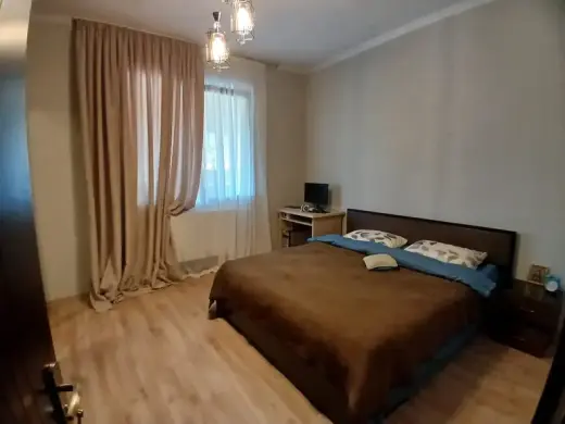 იყიდება, კერძო სახლი