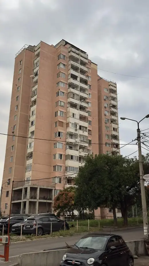 იყიდება, ბინა