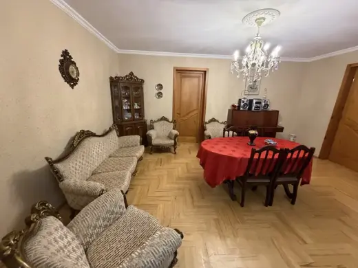 იყიდება, ბინა