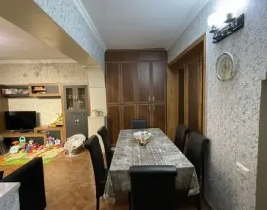იყიდება, ბინა