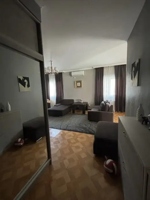 იყიდება, ბინა