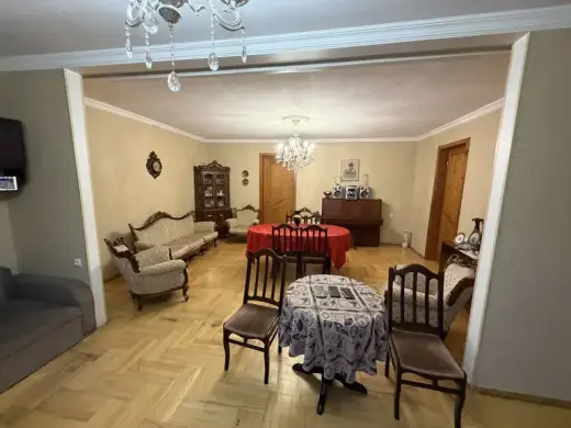 იყიდება, ბინა