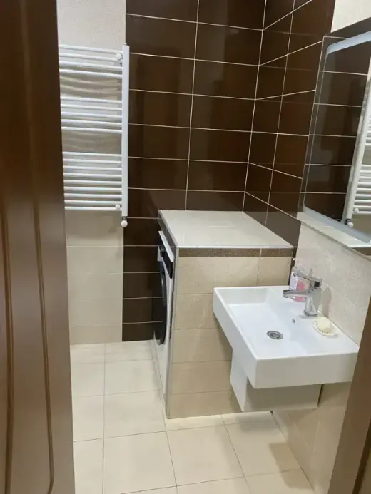 ქირავდება, ბინა