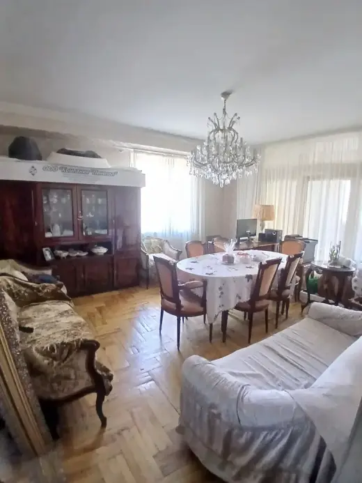 იყიდება, ბინა
