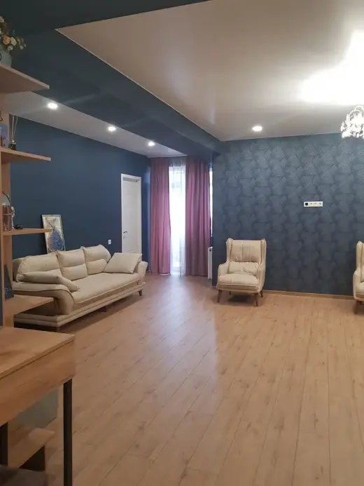 იყიდება, ბინა