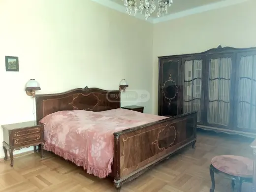 იყიდება, ბინა