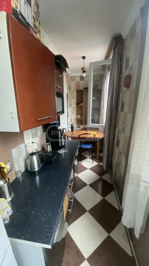 იყიდება, ბინა