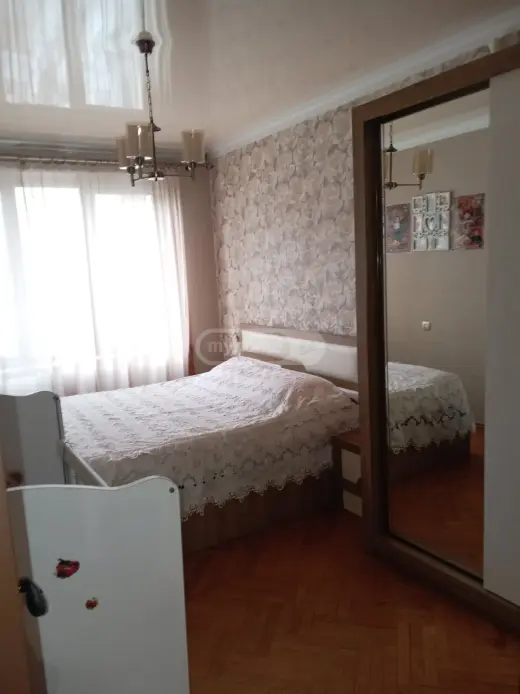 იყიდება, ბინა