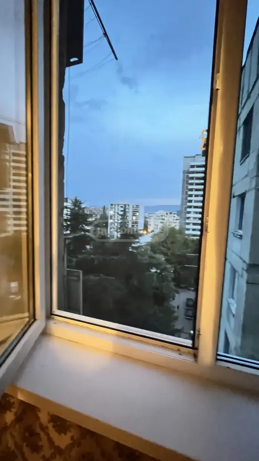 ქირავდება, ბინა
