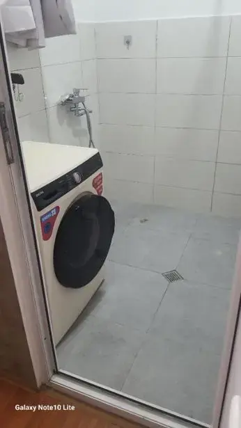 ქირავდება, ბინა