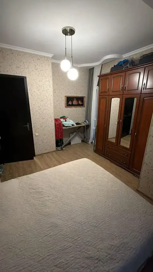 იყიდება, ბინა