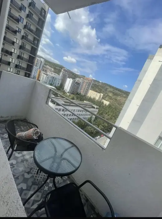 იყიდება, ბინა