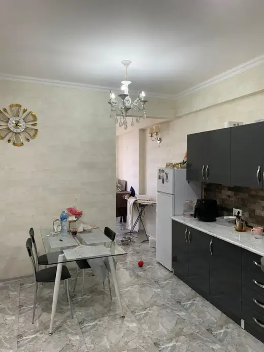 იყიდება, ბინა