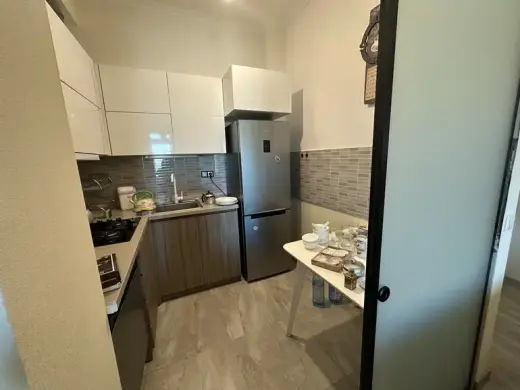 იყიდება, ბინა