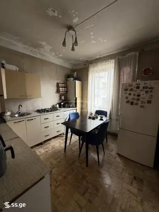 იყიდება, ბინა