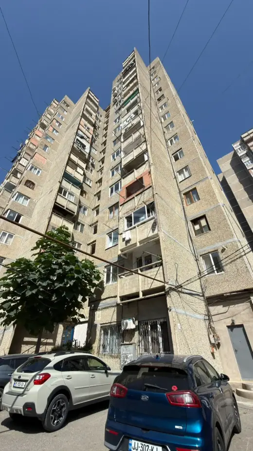 იყიდება, ბინა