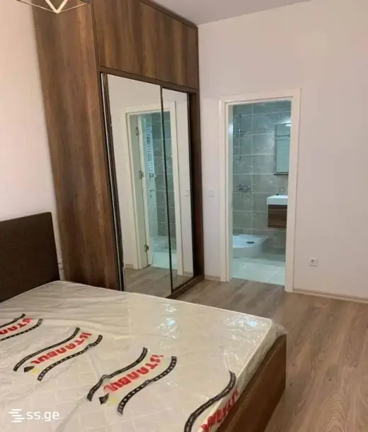 ქირავდება, ბინა