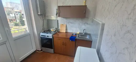 ქირავდება, ბინა