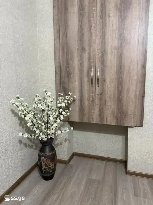 ქირავდება, ბინა
