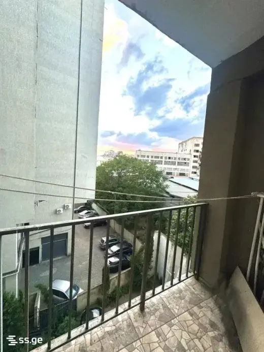 იყიდება, ბინა