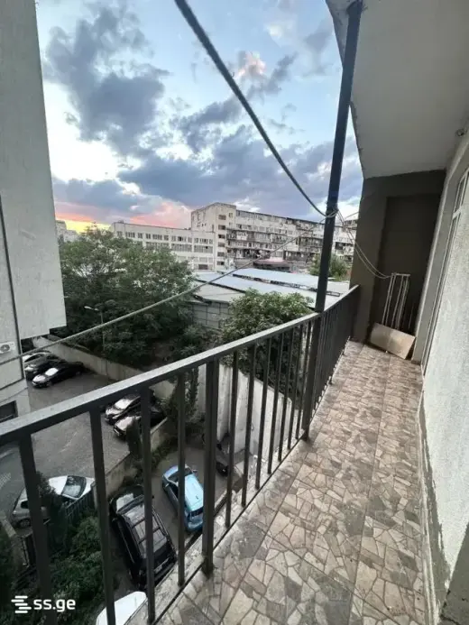 იყიდება, ბინა