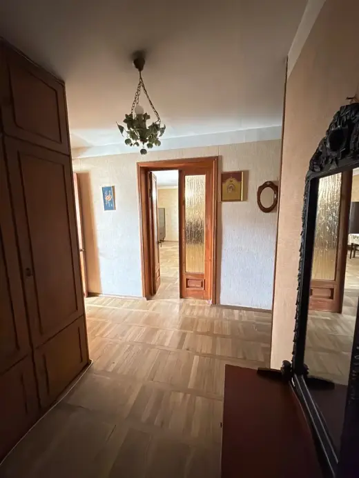 იყიდება, ბინა
