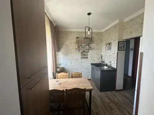 იყიდება, ბინა