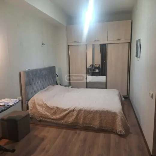 იყიდება, ბინა