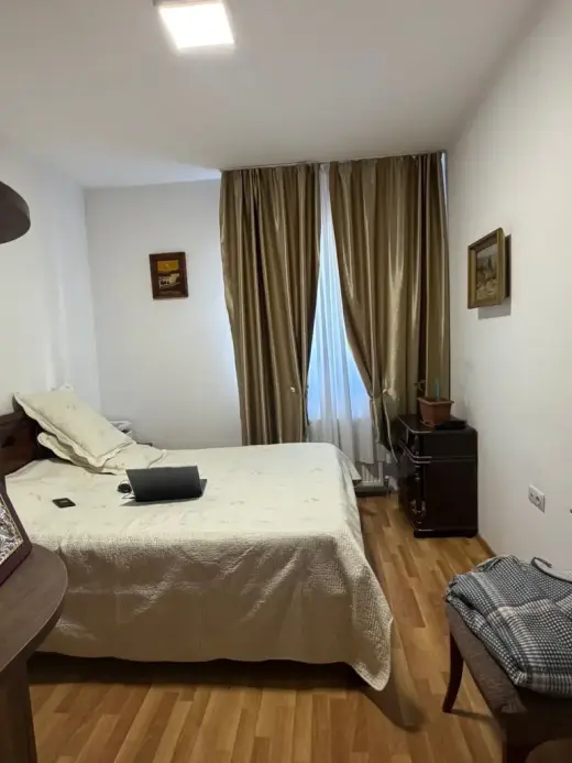 იყიდება, ბინა